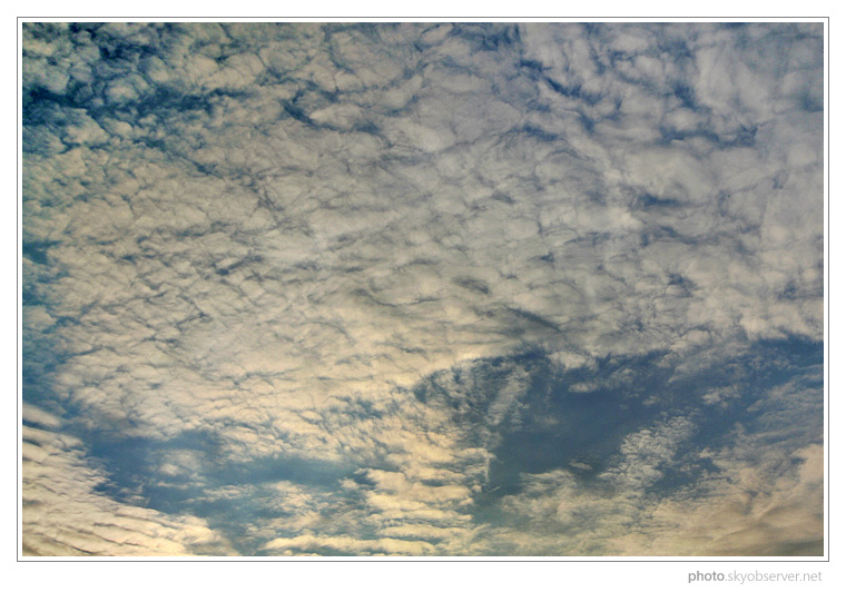 s_20070217_0210_altocumulus.jpg